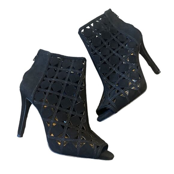 Michael Kors Ivy Laser-Cut Open-Toe Black Bootie Size 7.5 - Picture 6 of 12